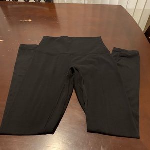 Lululemon Align 7/8 length leggings.